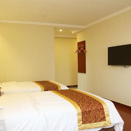 Greentree Alliance Shanghai Chongming Bayi Road Walking Street Hotel Eksteriør billede