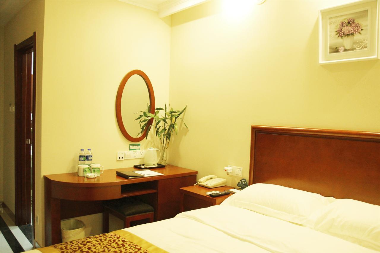 Greentree Alliance Shanghai Chongming Bayi Road Walking Street Hotel Eksteriør billede
